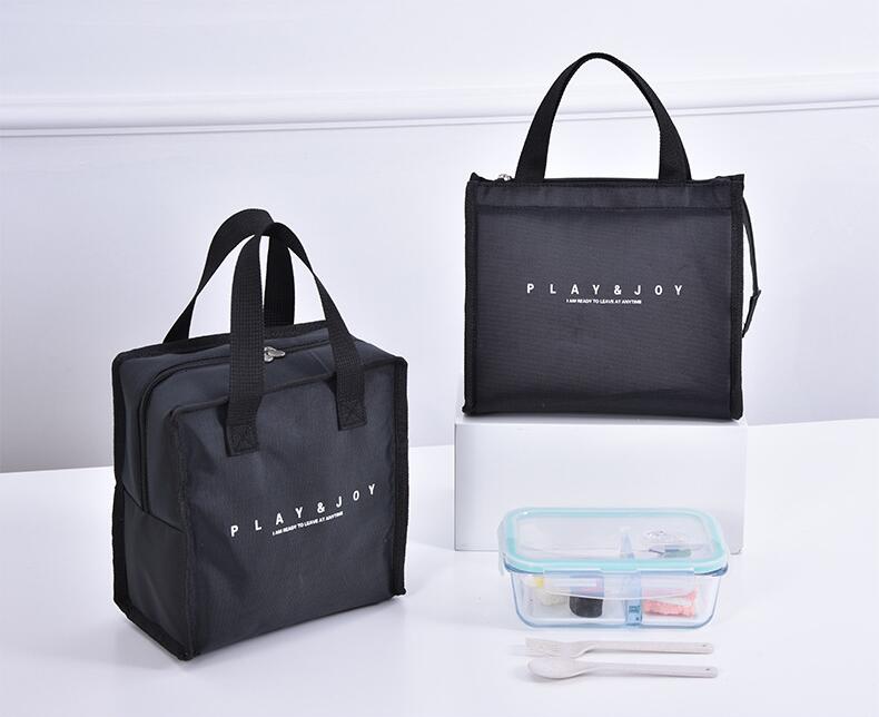 Sac &agrave; lunch de refroidisseur isol&eacute; noir