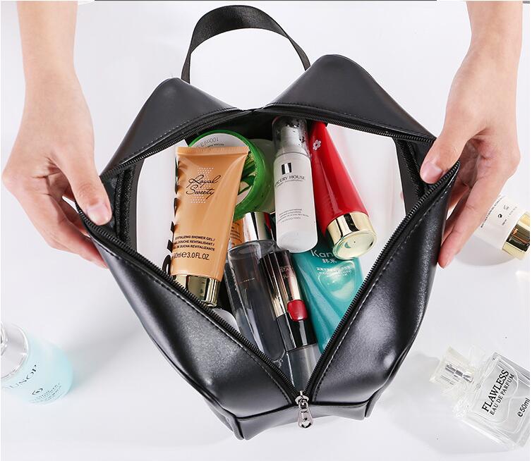 Ouverture de sacs cosm&eacute;tiques pour femmes PVC portables