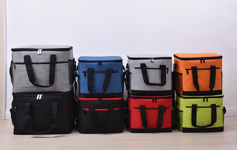 Couleurs de sac de refroidisseur d'isolation