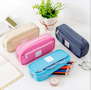 Personnalisez le sac de papeterie de boîte à crayons à deux couches pour l'étudiant