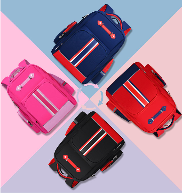 Couleurs des enfants Bag d'un sac de schoolbag pour l'&eacute;cole primaire