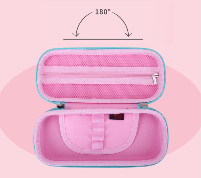 Ouverture de l'&eacute;tui de crayon de dessin anim&eacute; 3D pour les enfants